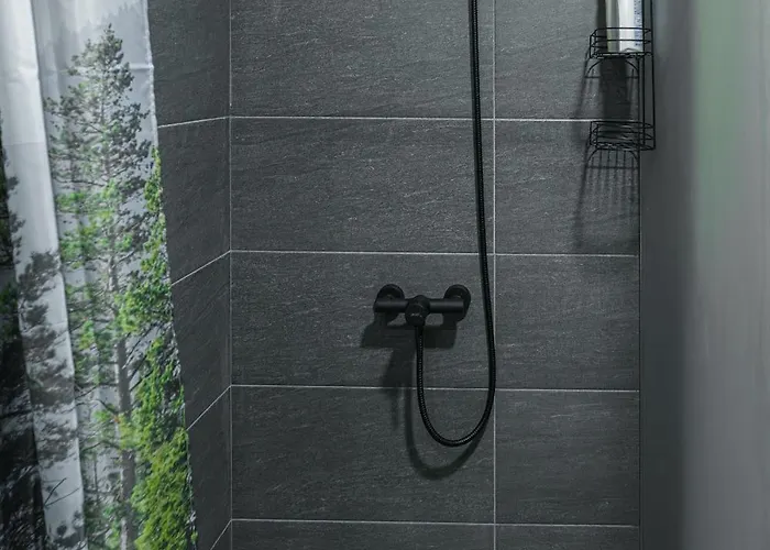 Hillview B117 Apart Otel Kopaonik